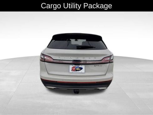 Used 2020 Lincoln Nautilus Reserve w/ Equipment Group 201A AWD/4WD image 6