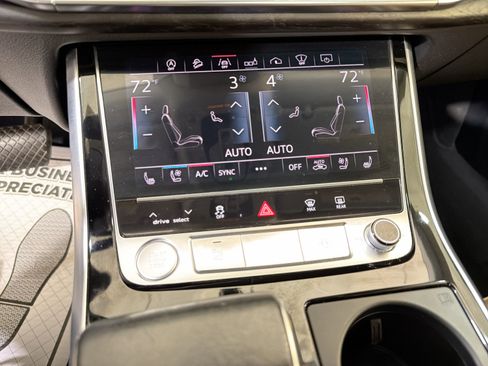 Used 2019 Audi Q8 Prestige image 20