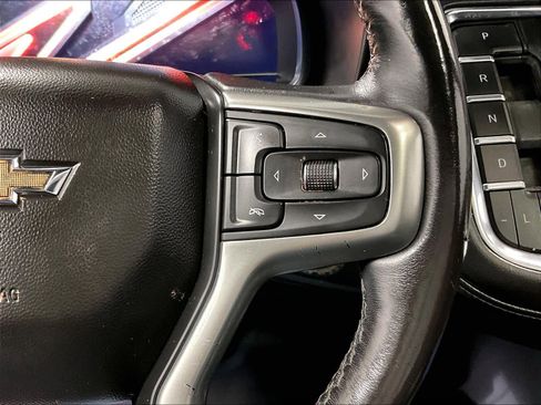 Used 2022 Chevrolet Tahoe Z71 w/ Luxury Package image 25