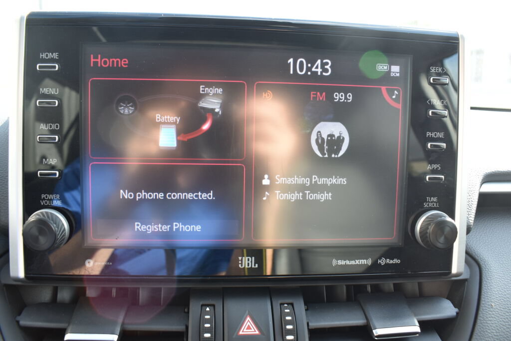 Certified 2022 Toyota RAV4 XLE Premium AWD/4WD image 11
