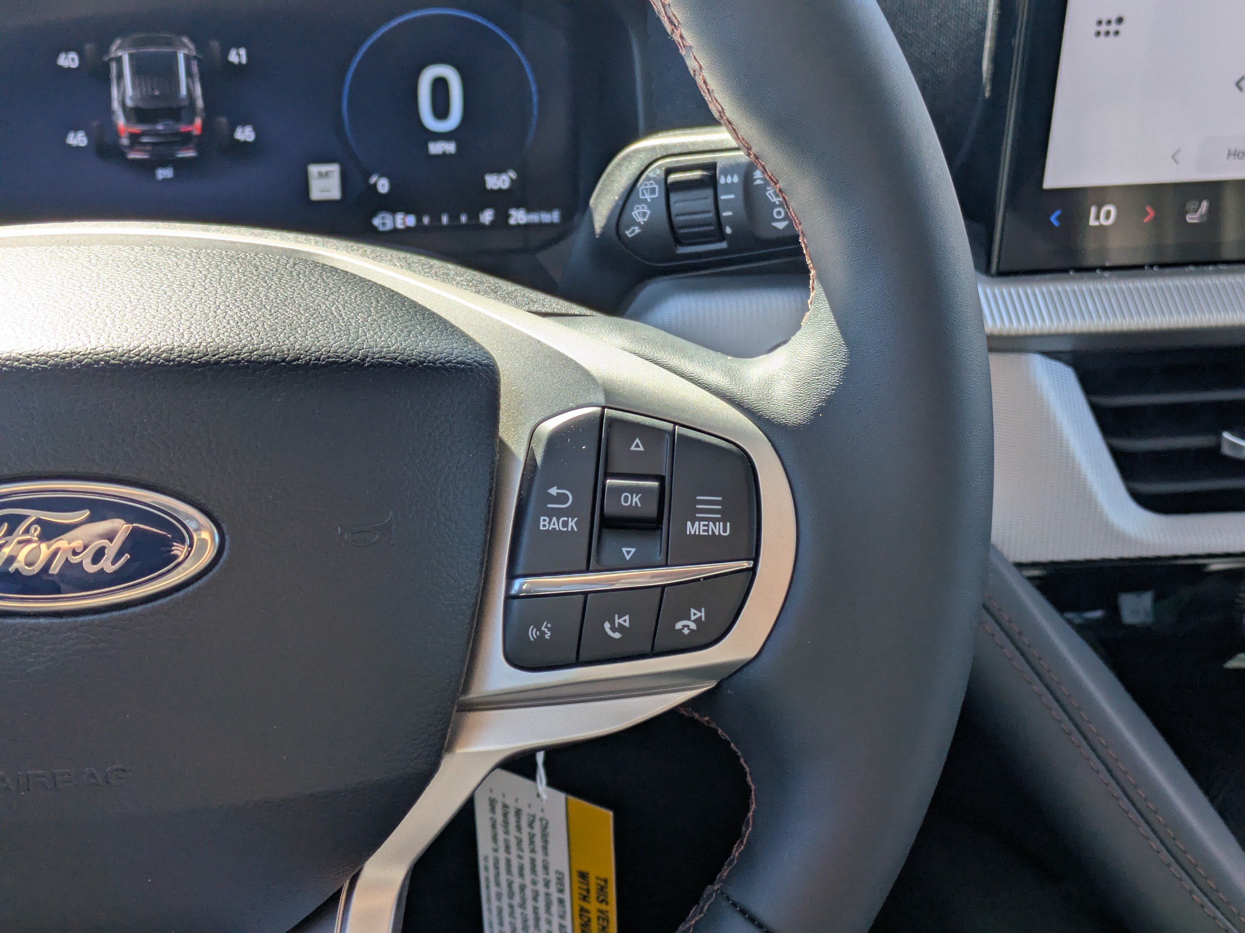 New 2026 Ford Explorer Active w/ Active Comfort Package RWD image 19