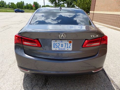 Used 2020 Acura TLX FWD image 9