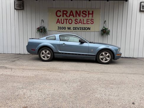 Used 2007 Ford Mustang Coupe RWD image 1