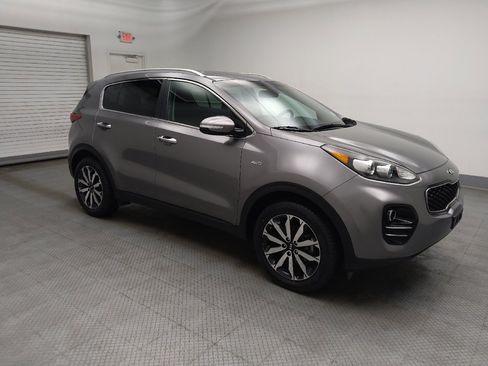 Used 2018 Kia Sportage EX AWD/4WD image 11