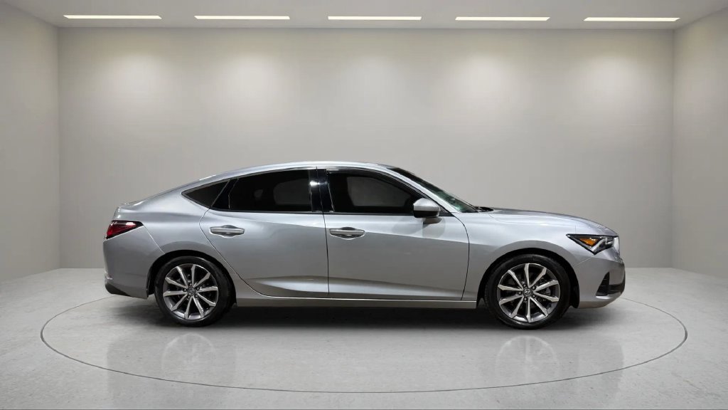 Used 2025 Acura Integra FWD image 2