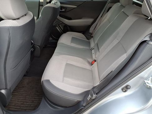 Used 2023 Subaru Outback Premium AWD/4WD image 10