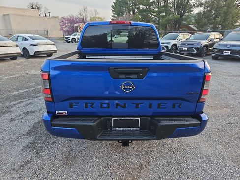 New 2026 Nissan Frontier SV w/ SV Convenience Package AWD/4WD image 4