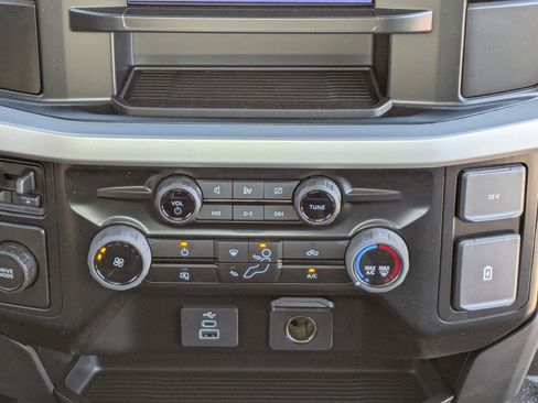 New 2024 Ford F450 XL image 22