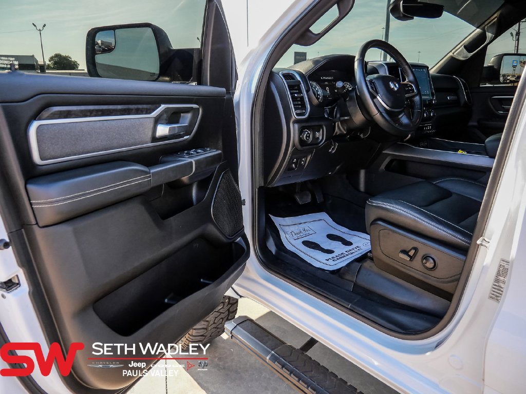 Used 2022 RAM 1500 Big Horn w/ Night Edition AWD/4WD image 34
