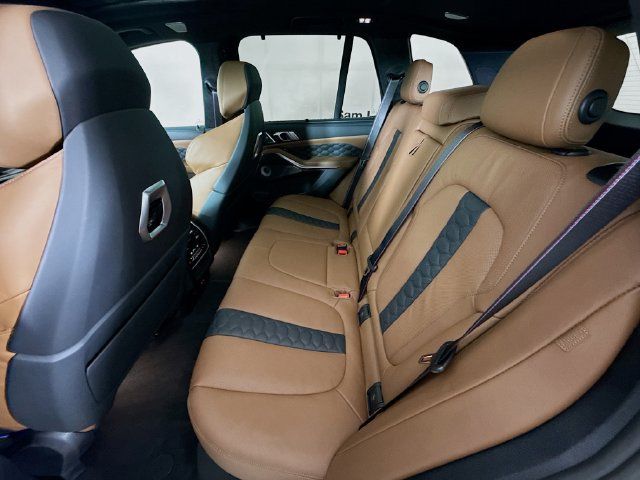 New 2026 BMW X5 M Competition w/ Executive Package AWD/4WD image 25