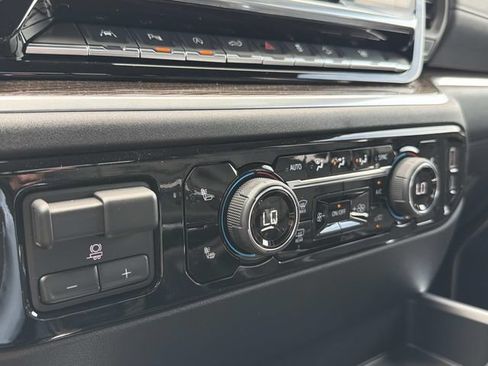 New 2026 Chevrolet Silverado 1500 RST w/ RST All Star Premium Package AWD/4WD image 34