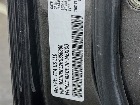 Used 2024 RAM 2500 Laramie image 12