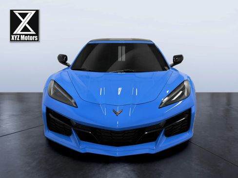 Used 2024 Chevrolet Corvette Z06 RWD image 9