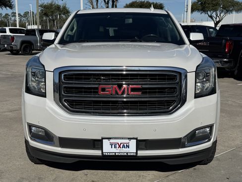 Used 2018 GMC Yukon SLT w/ HD Trailering Package image 10