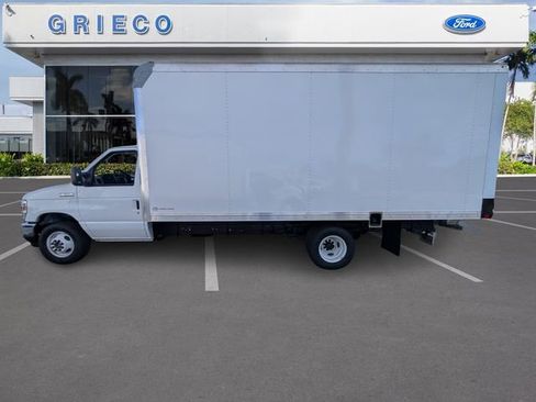 New 2026 Ford E-350 and Econoline 350 Super Duty w/ Power Equipment Group image 4