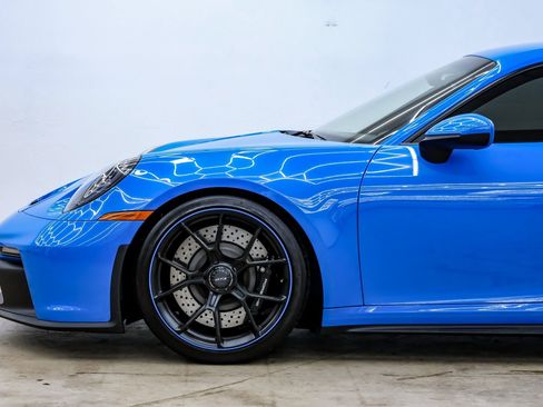 Used 2022 Porsche 911 GT3 image 13