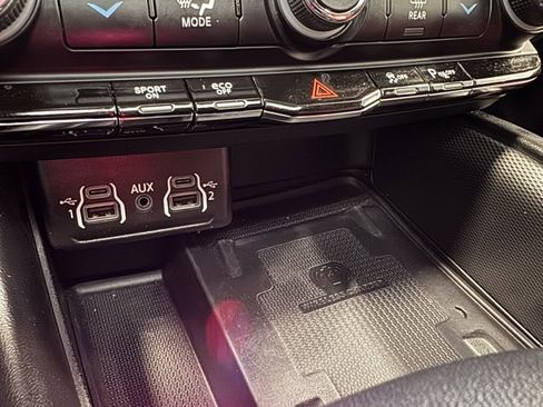 Used 2022 Dodge Durango R/T w/ Trailer Tow Group IV image 22