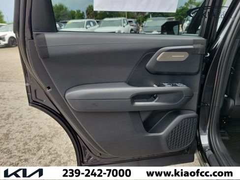 New 2027 Kia Telluride S AWD/4WD image 15
