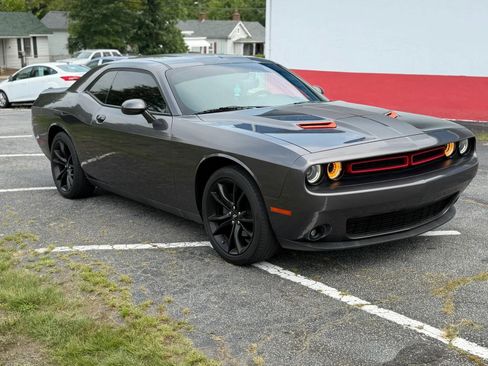 Used 2017 Dodge Challenger SXT w/ Blacktop Package RWD image 3