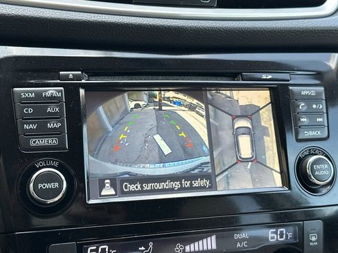 Used 2015 Nissan Rogue SL AWD/4WD image 23