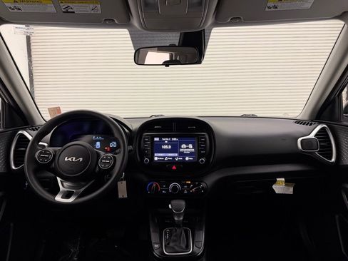 Used 2023 Kia Soul LX w/ Option Group 015 image 35