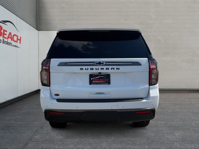 Used 2022 Chevrolet Suburban Z71 w/ Luxury Package AWD/4WD image 16