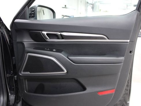 Used 2025 Kia Telluride S AWD/4WD image 25