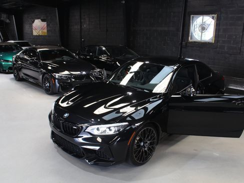 Used 2019 BMW M2 Competition w/ Executive Package RWD image 3