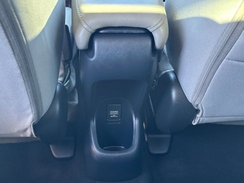 Certified 2020 Honda HR-V LX image 20