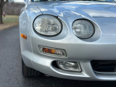 Used 1999 Toyota Celica GT image 10