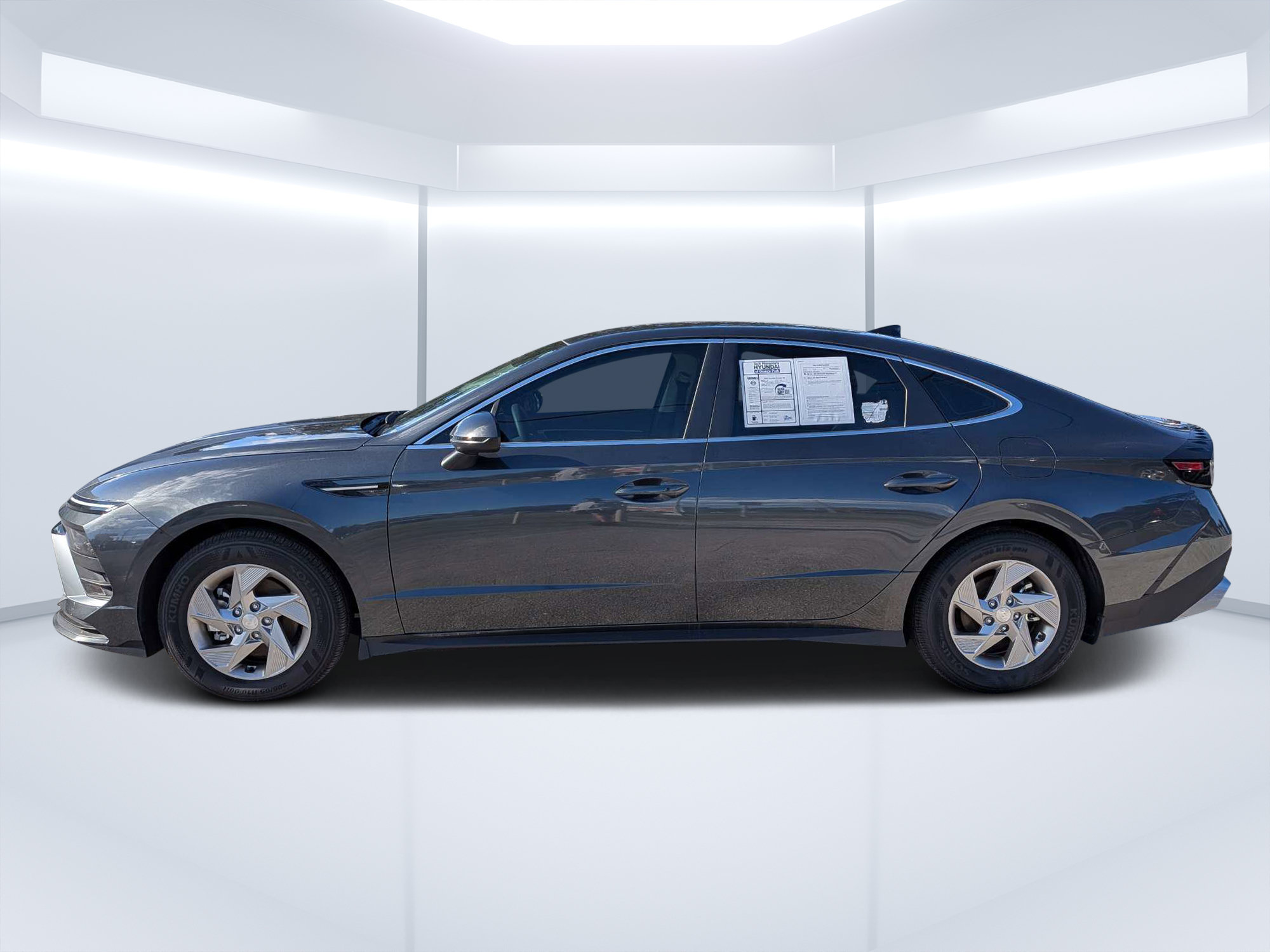 Certified 2026 Hyundai Sonata SE FWD image 6