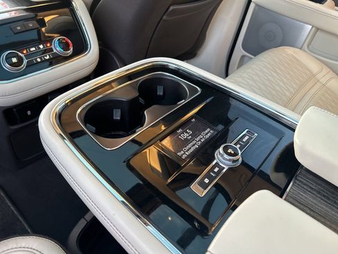 Used 2018 Lincoln Navigator Black Label w/ Cargo Package image 27