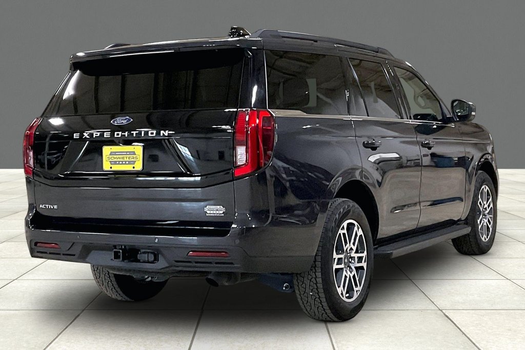 Certified 2025 Ford Expedition Active AWD/4WD image 12