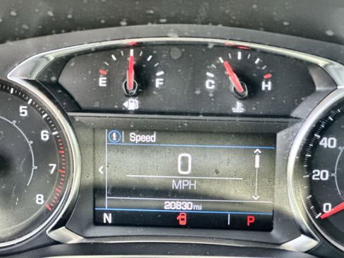 Certified 2023 GMC Acadia SLE w/ Driver Convenience Package image 12