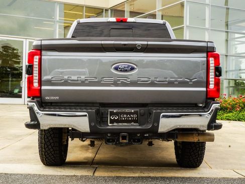 Used 2024 Ford F250 Lariat AWD/4WD image 12