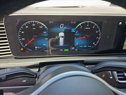 Used 2021 Mercedes-Benz GLS 450 4MATIC image 20