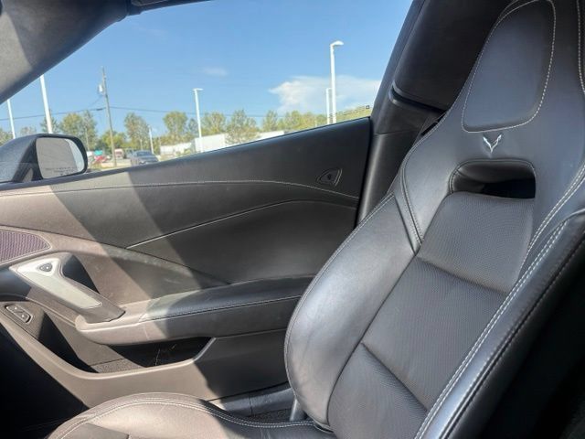 Used 2015 Chevrolet Corvette Stingray Coupe w/ 3LT Preferred Equipment Group RWD image 17