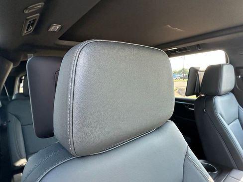 New 2026 Chevrolet Tahoe Z71 w/ Z71 Off-Road Package AWD/4WD image 19