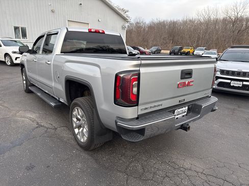 Used 2018 GMC Sierra 1500 SLT w/ SLT Premium Package image 5