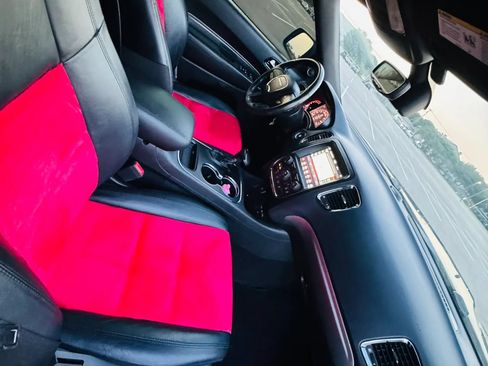 Used 2020 Dodge Durango R/T w/ Blacktop Package RWD image 12