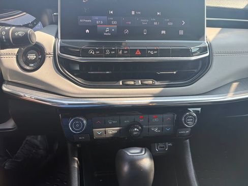 Used 2024 Jeep Compass Limited AWD/4WD image 18