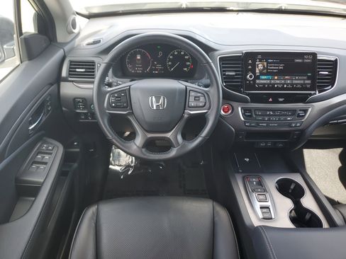 Used 2025 Honda Ridgeline RTL image 15