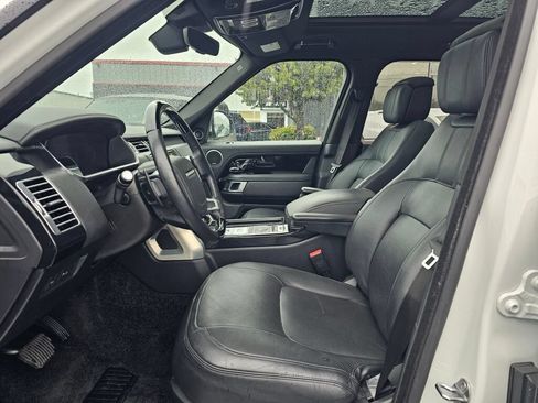 Used 2019 Land Rover Range Rover Supercharged AWD/4WD image 23