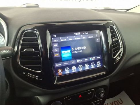 Used 2020 Jeep Compass Limited w/ Rear Convenience Group image 20