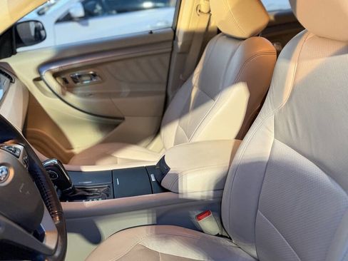 Used 2016 Ford Taurus SEL w/ Equipment Group 201A image 11