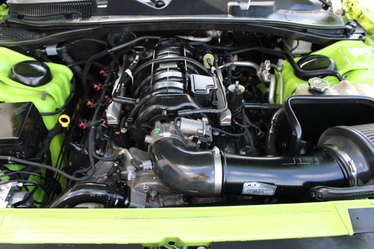 Used 2019 Dodge Challenger R/T w/ Blacktop Package RWD image 43