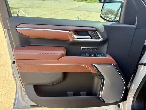 Used 2026 GMC Sierra 1500 Denali Ultimate image 19