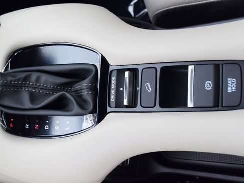 New 2026 Honda HR-V LX image 19