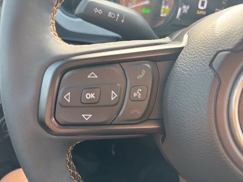 Used 2024 Jeep Wrangler Unlimited w/ Convenience Group image 14