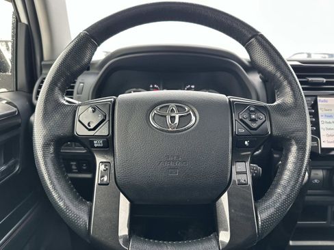 Used 2024 Toyota 4Runner TRD Off-Road Premium image 22